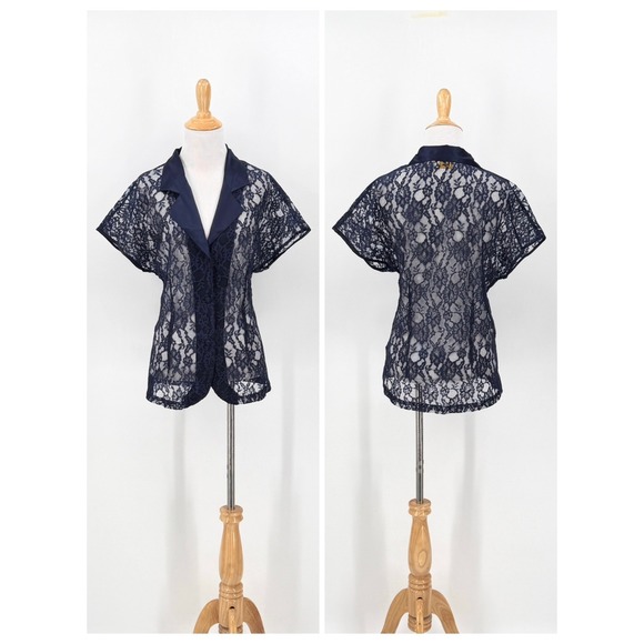Victoria's Secret Tops - VICTORIAS SECRET Lace Button Up Top Medium Blue Vintage Gold Label Short Sleeve